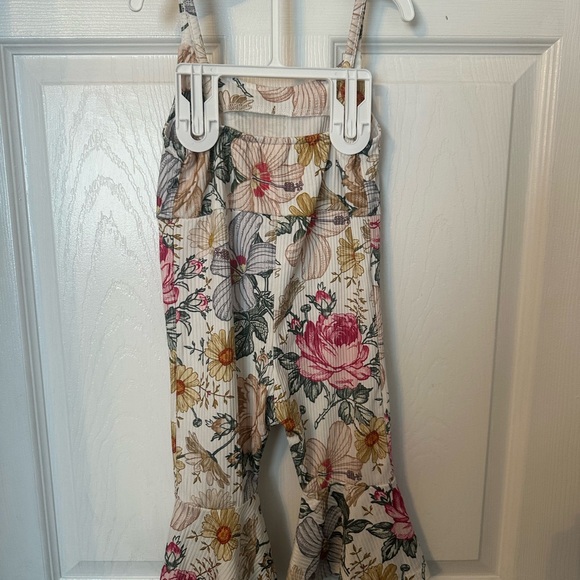 Floral Ruffle Jumpsuit - Picture 2 of 3